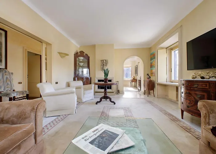 Colosseo Way Апартаменты Рим